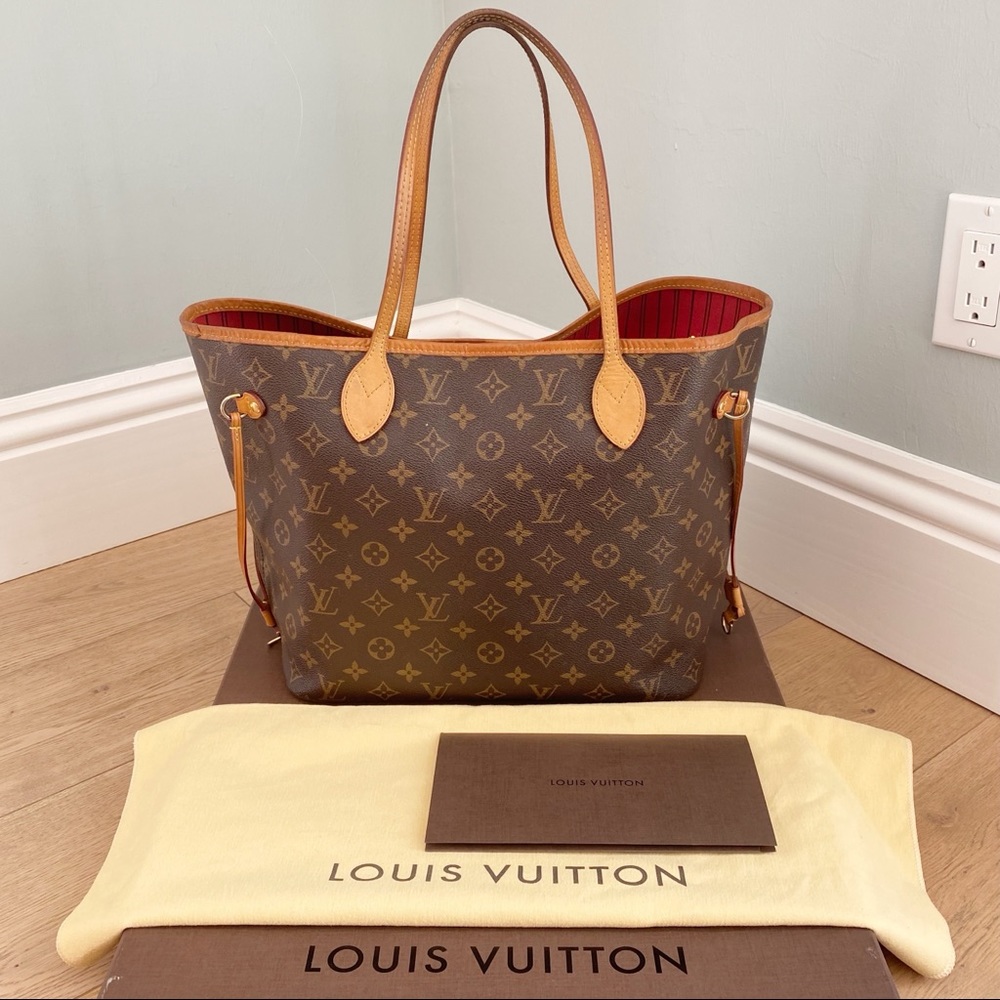 ❤️✨FULL SET✨❤️ Louis Vuitton Neverfull MM Cherry!